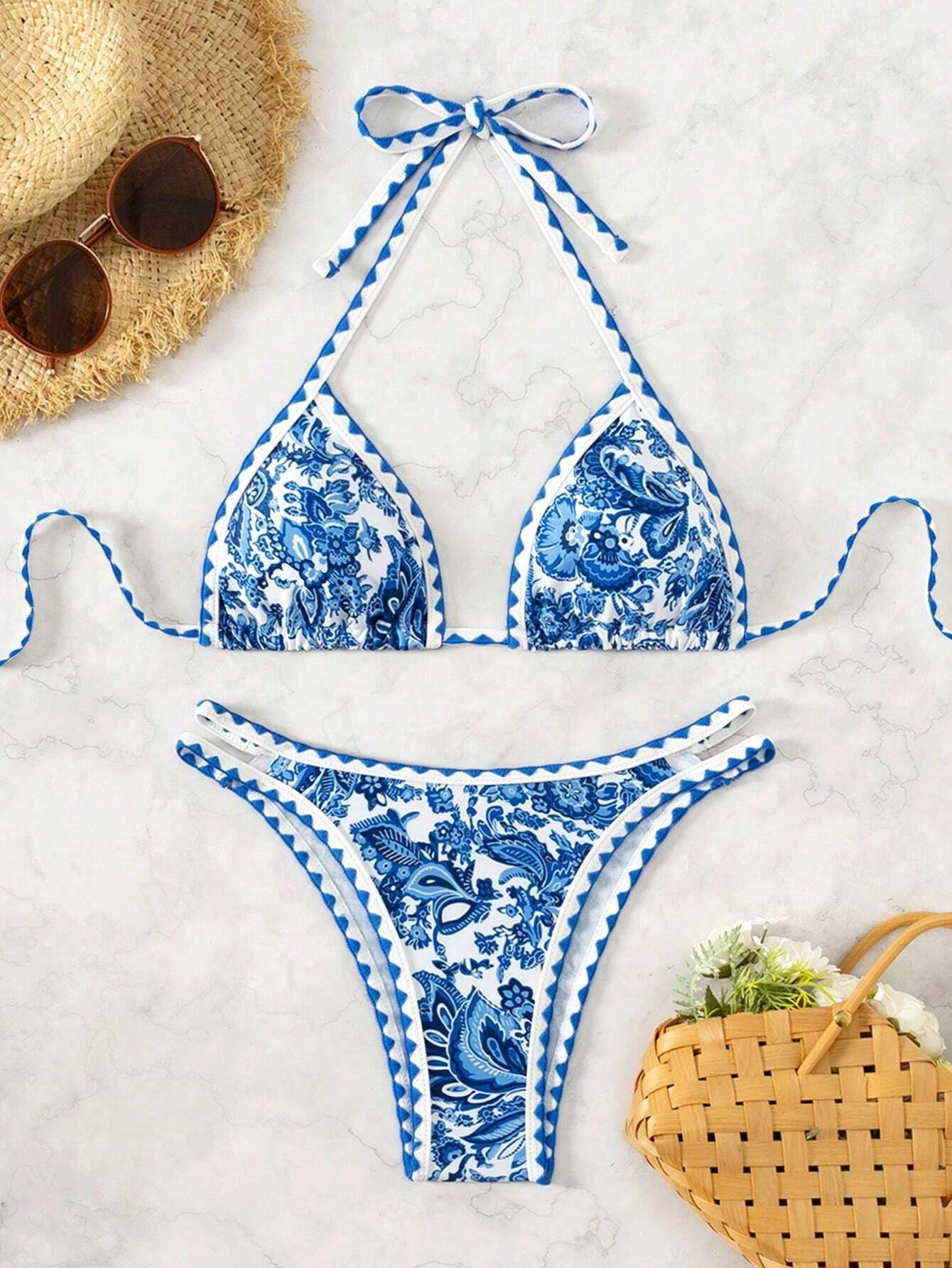 Bikini Paisley – Top Triangular Halter con Estampado Floral