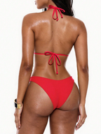 Bikini Malibu – Top Triangular Halter con Cordón Ajustable