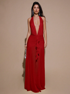 Vestido Scarlett – Halter Fruncido con Escote V y Abertura Alta
