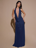 Vestido Scarlett – Halter Fruncido con Escote V y Abertura Alta