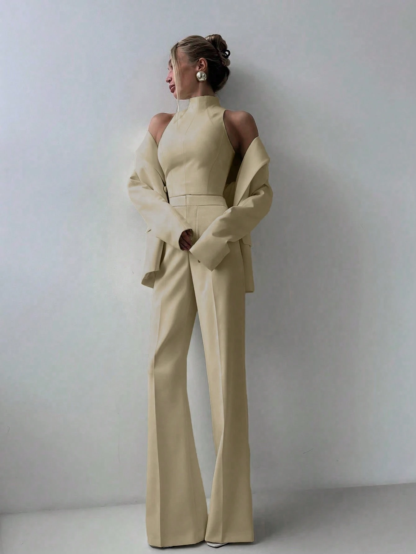 Set Lumière – Blazer, Top Cuello Alto y Pantalón Pierna Ancha