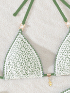 Bikini Capri Encaje – Crochet Triangular con Herrajes