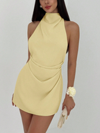 Vestido Cannes Drapeado – Halter Mini con Espalda Descubierta