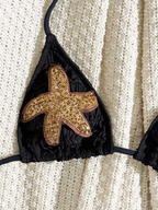 Bikini Estrella – Top Triangular con Short y Parche Dorado