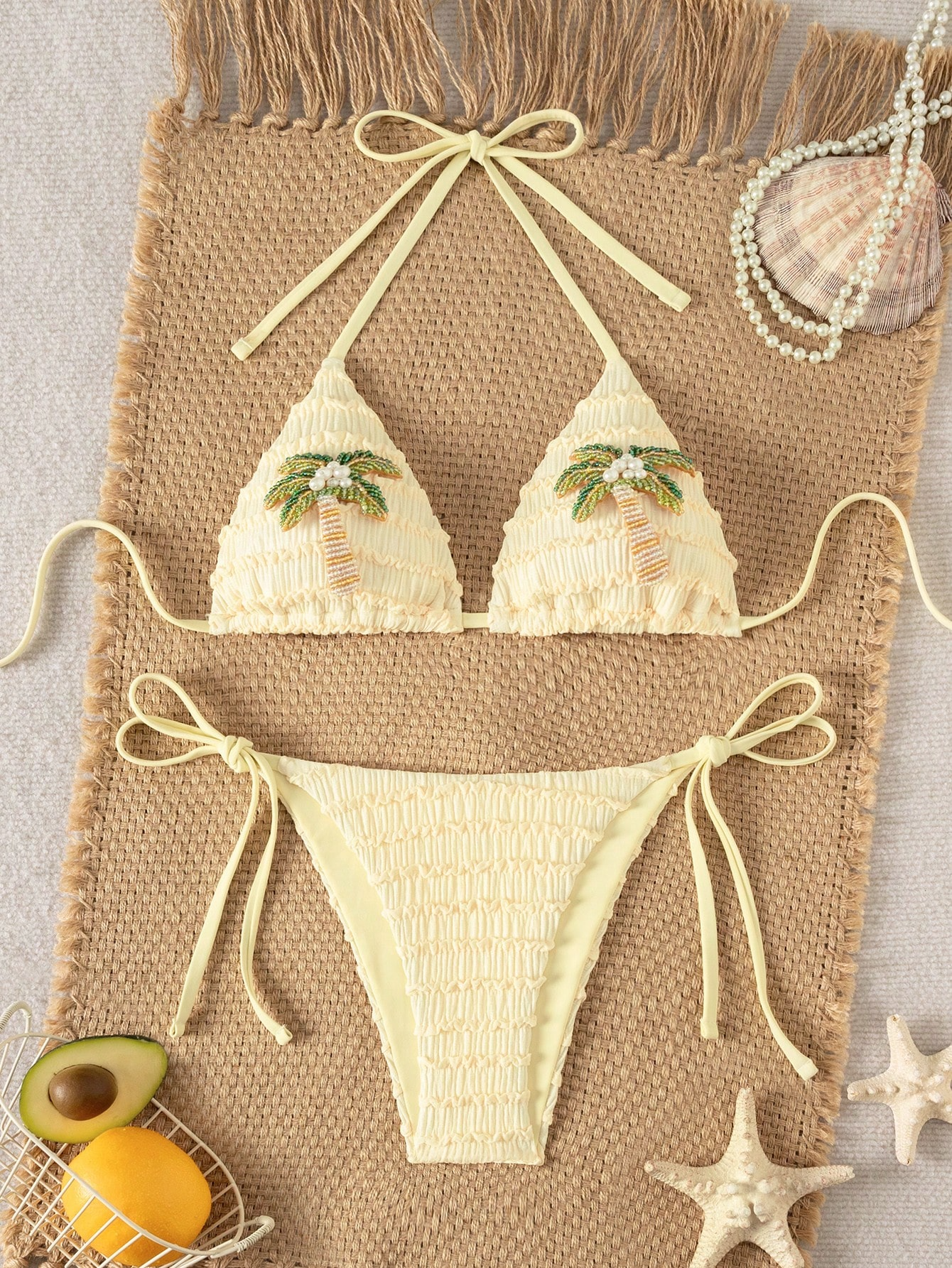 Bikini Capri Encaje – Crochet Triangular con Herrajes