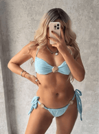 Bikini Concha – Top Strapless con Broche Dorado y Lazos - MARYLUS