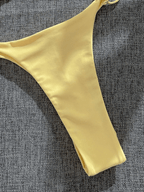 Bikini Perla – Top Triangular con Cuentas Decorativas - MARYLUS