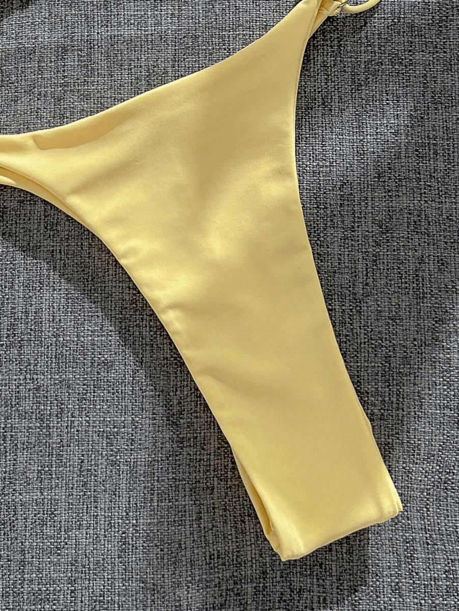 Bikini Perla – Top Triangular con Cuentas Decorativas - MARYLUS
