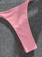Bikini Perla – Top Triangular con Cuentas Decorativas - MARYLUS