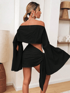 Conjuto Cala – Top Off - Shoulder Manga Capa y Minifalda con Nudo - MARYLUS