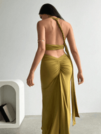 Set Atenas – Crop Top Halter Escote V con Falda Larga Fruncida - MARYLUS
