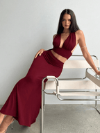 Set Atenas – Crop Top Halter Escote V con Falda Larga Fruncida - MARYLUS