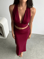 Set Atenas – Crop Top Halter Escote V con Falda Larga Fruncida - MARYLUS