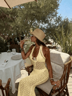 Vestido Riviera – Largo Calado con Escote V y Lazo Frontal - MARYLUS