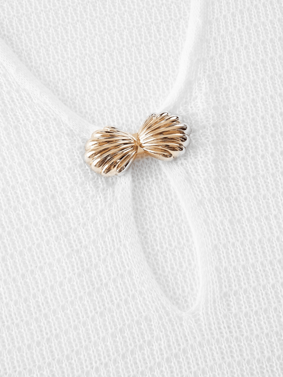 Vestido Soleil – Mini Tejido con Escote V Profundo y Detalle Dorado - MARYLUS