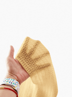 Vestido Soleil – Mini Tejido con Escote V Profundo y Detalle Dorado - MARYLUS