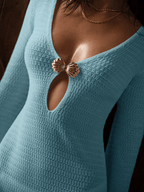 Vestido Soleil – Mini Tejido con Escote V Profundo y Detalle Dorado - MARYLUS